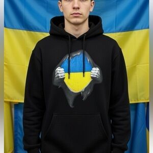 Support 🇺🇦 Ukraine - Black Graphic Hoodie
